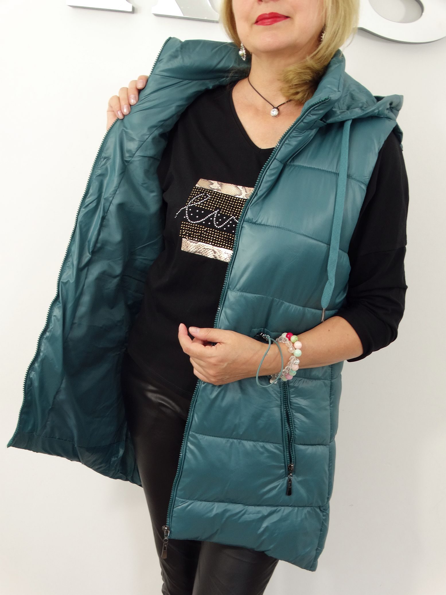 Kamizelka Pikowana Bezrękawnik z Odpinanym Kapturem AURELIA od 40 do 50 morska - obrazek 7