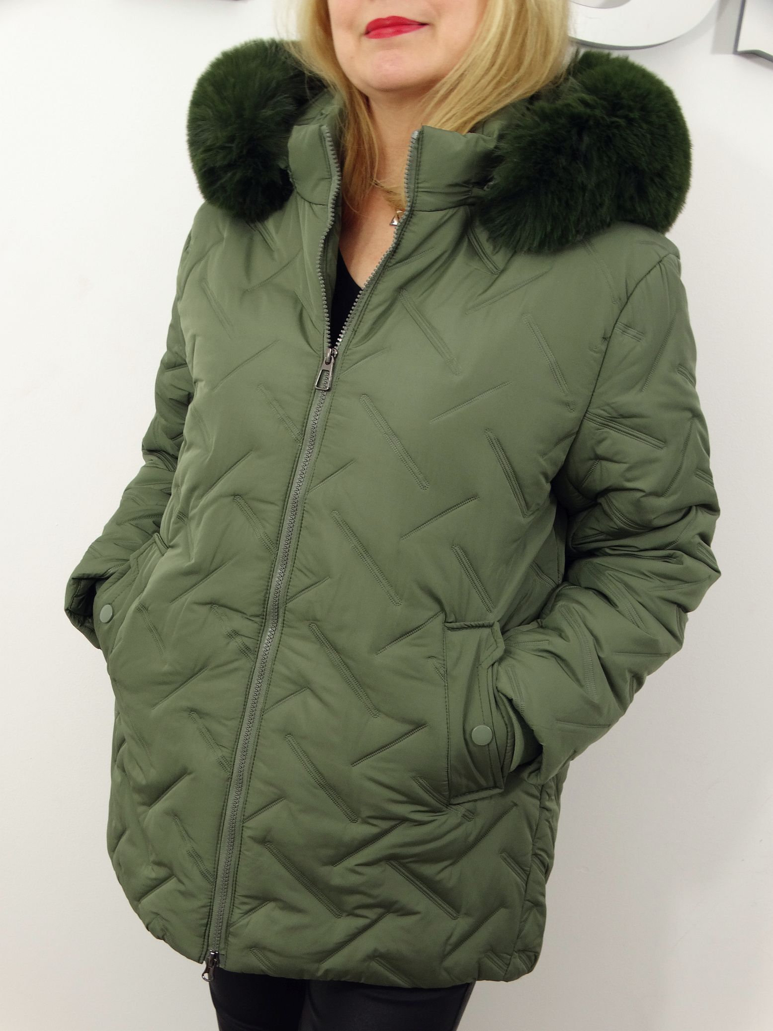 Kurtka Damska Pikowana Zimowa IZOLDA od 44 do 54 zielona