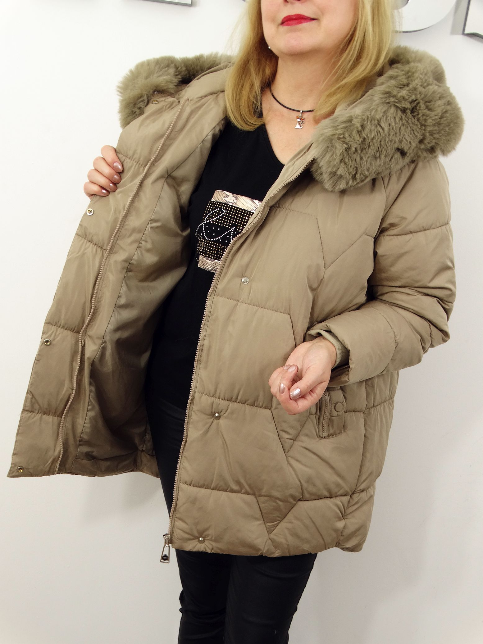 Kurtka Damska Pikowana Zimowa LUMIA od 44 do 54 beżowa - obrazek 3