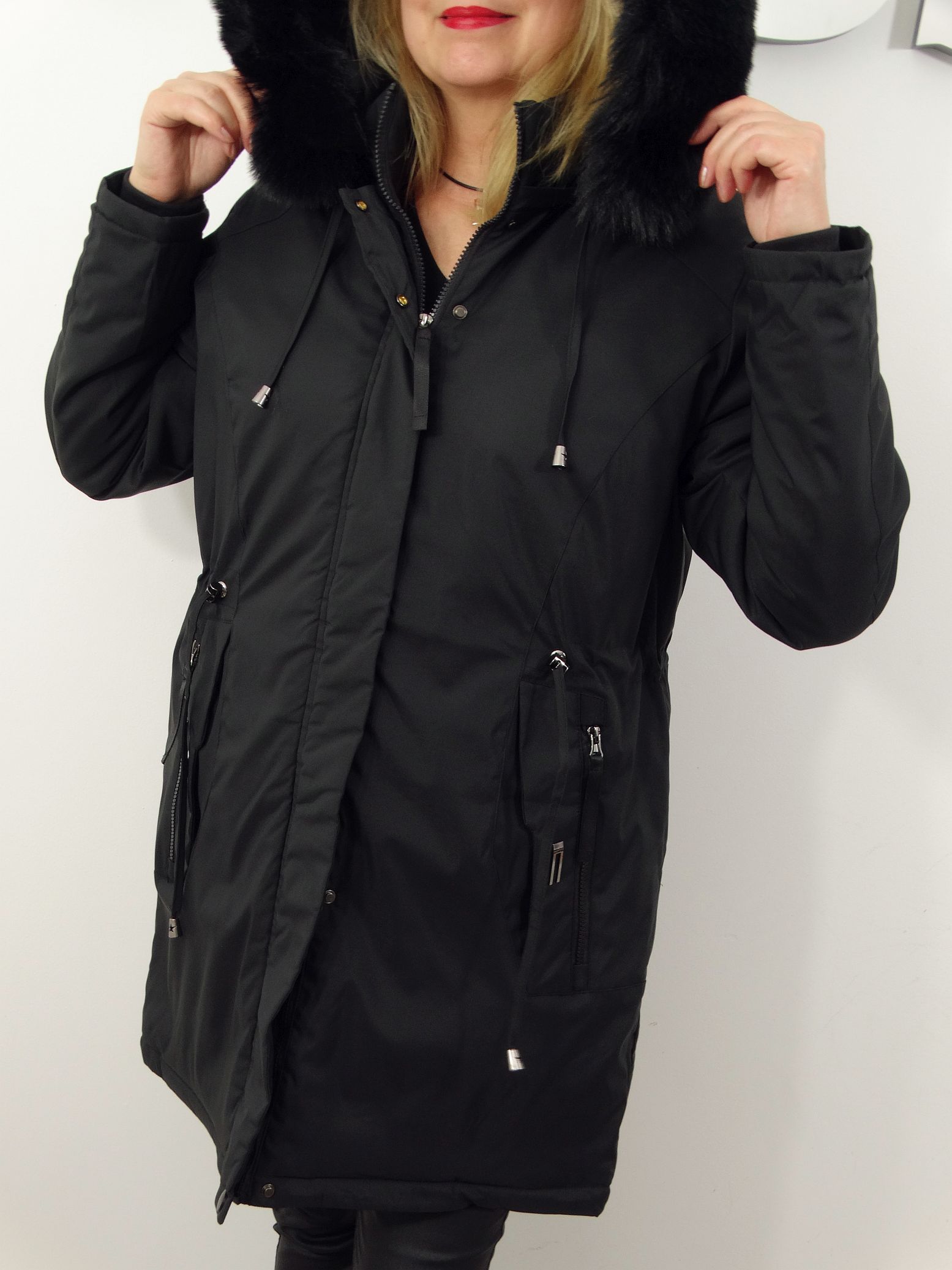 Kurtka Damska Zimowa Parka Ocieplana EMILIA od 44 do 54 czarna - obrazek 8
