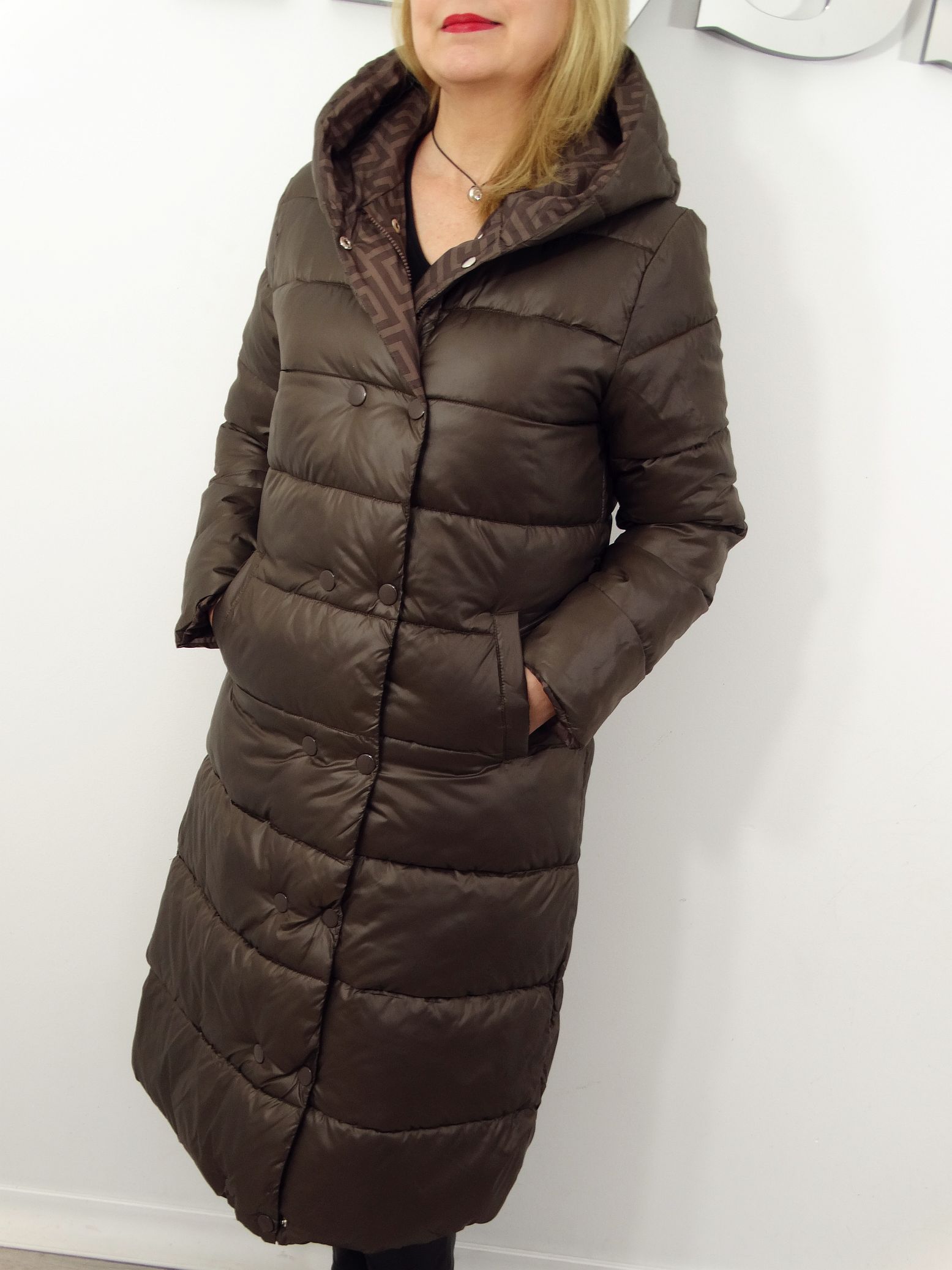 Płaszcz Pikowany Zimowy Dwustronny ZOE 44-54 czekoladowy - obrazek 3