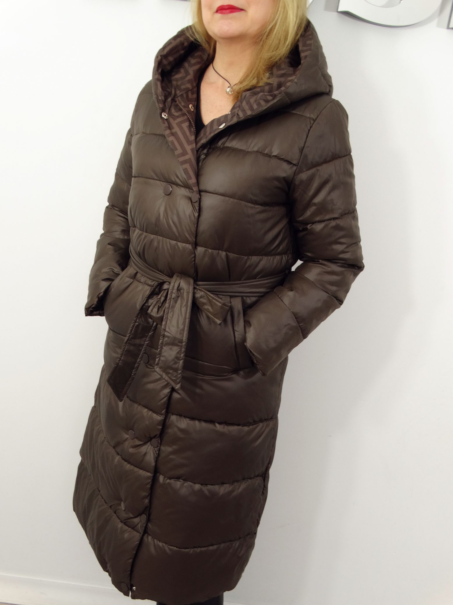 Płaszcz Pikowany Zimowy Dwustronny ZOE 44-54 czekoladowy