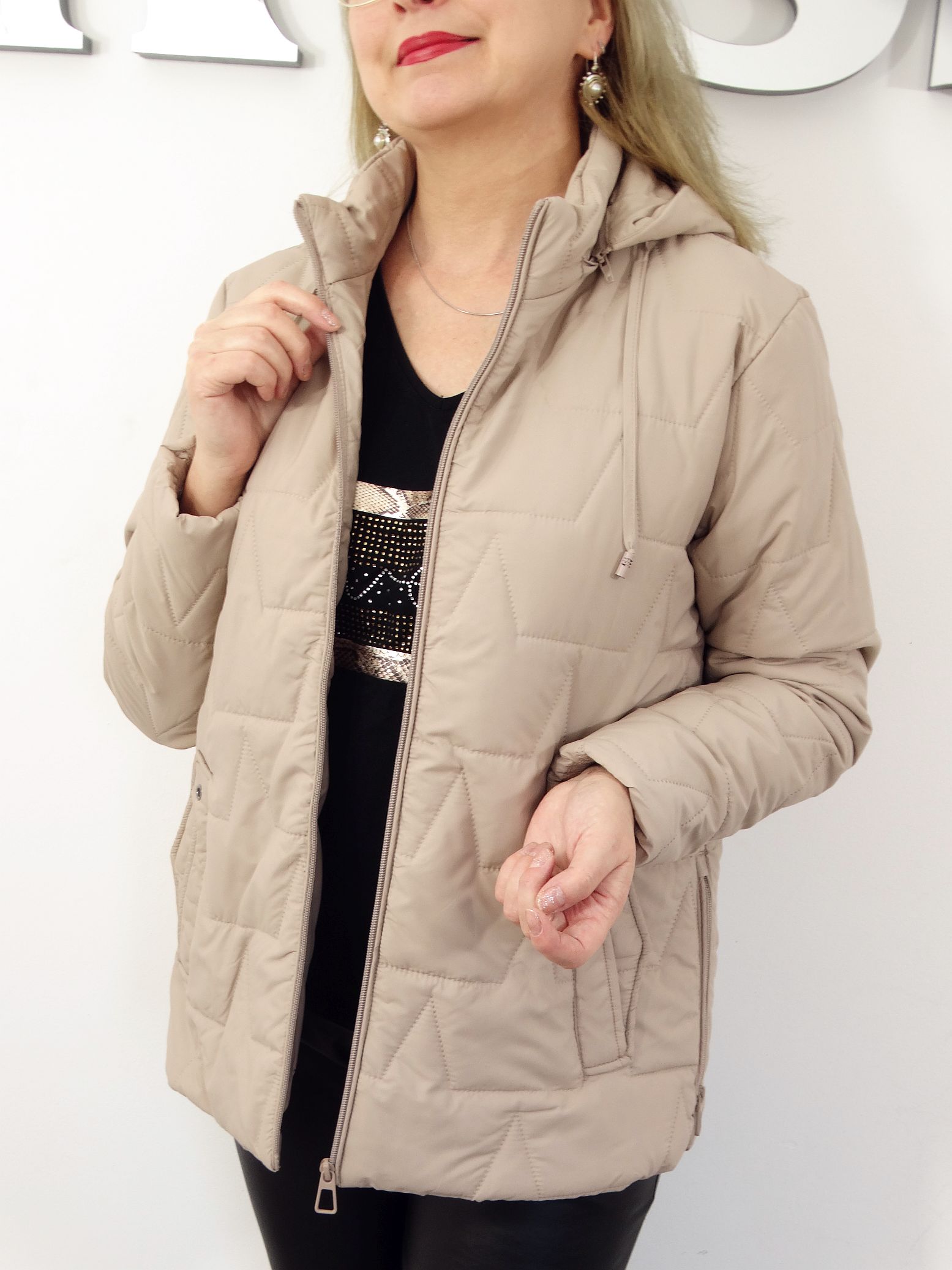 Kurtka Damska Pikowana Wiosenna Przejściowa DALIA od 40 do 54 beż - obrazek 3