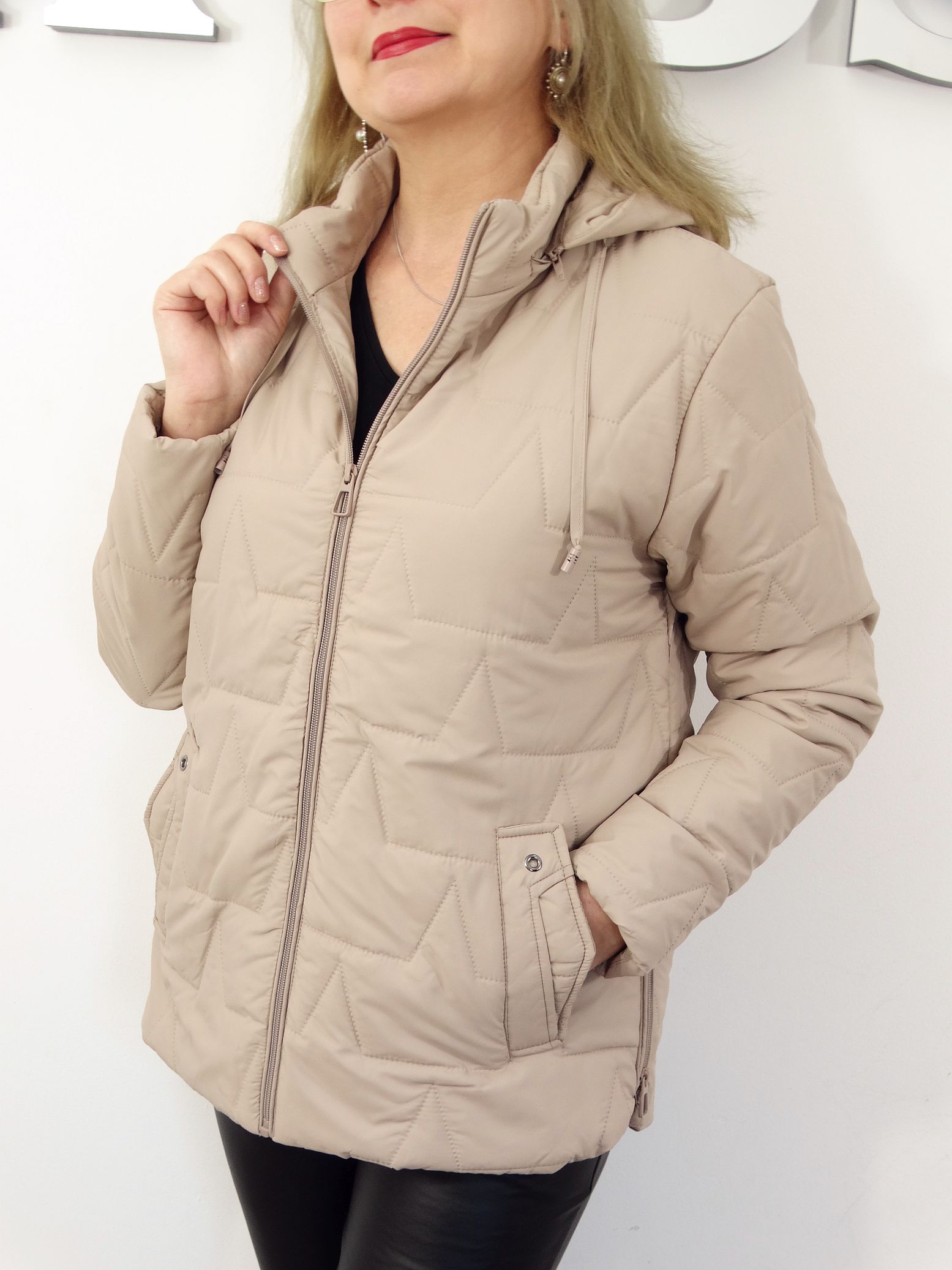 Kurtka Damska Pikowana Wiosenna Przejściowa DALIA od 40 do 54 beż