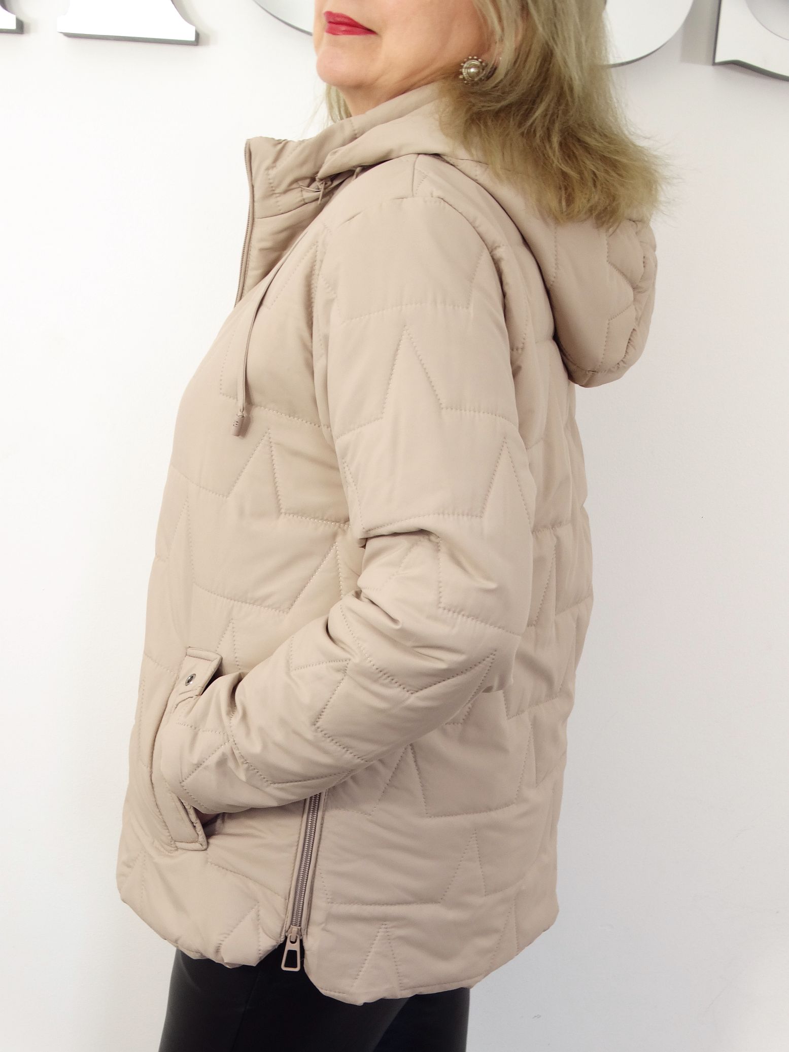 Kurtka Damska Pikowana Wiosenna Przejściowa DALIA od 40 do 54 beż - obrazek 5