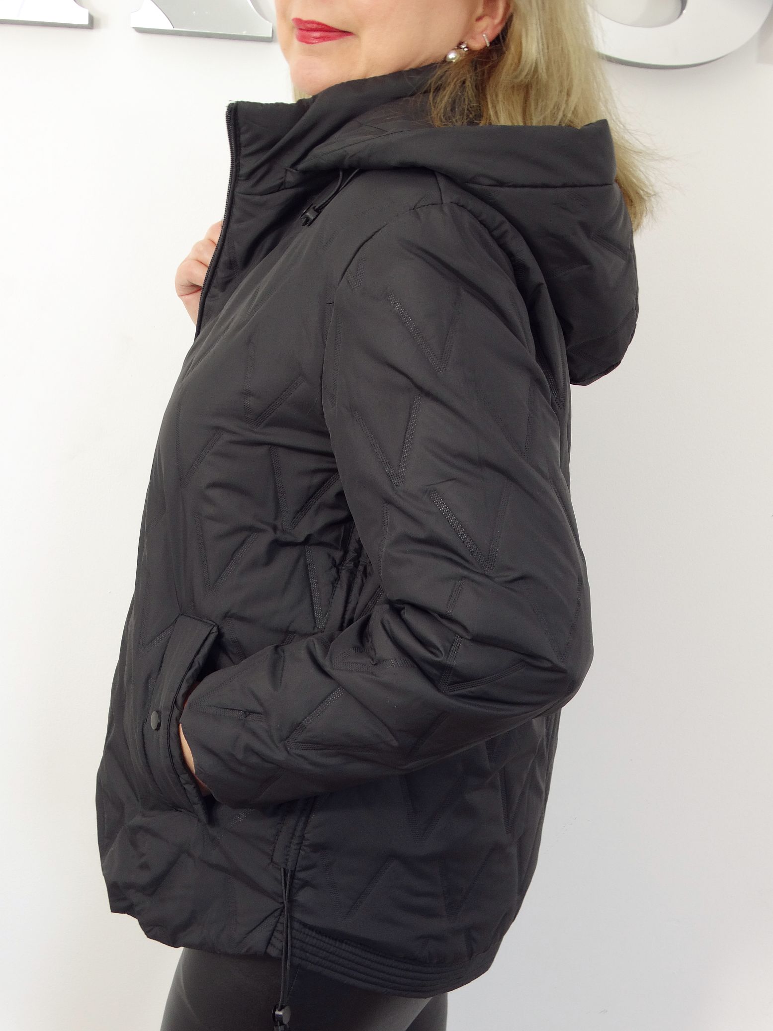 Kurtka Damska Pikowana Wiosenna Przejściowa DONATA od 44 do 54 czarna - obrazek 5