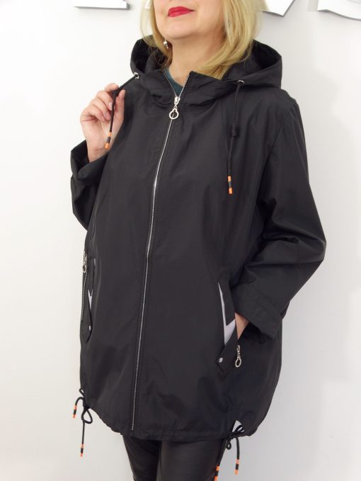 Kurtka Damska Wiatrówka z Odpinanym Kapturem Plus Size GEMMA od 54 do 64 czarna