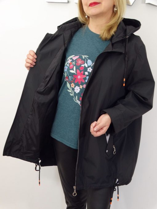 Kurtka Damska Wiatrówka z Odpinanym Kapturem Plus Size GEMMA od 54 do 64 czarna