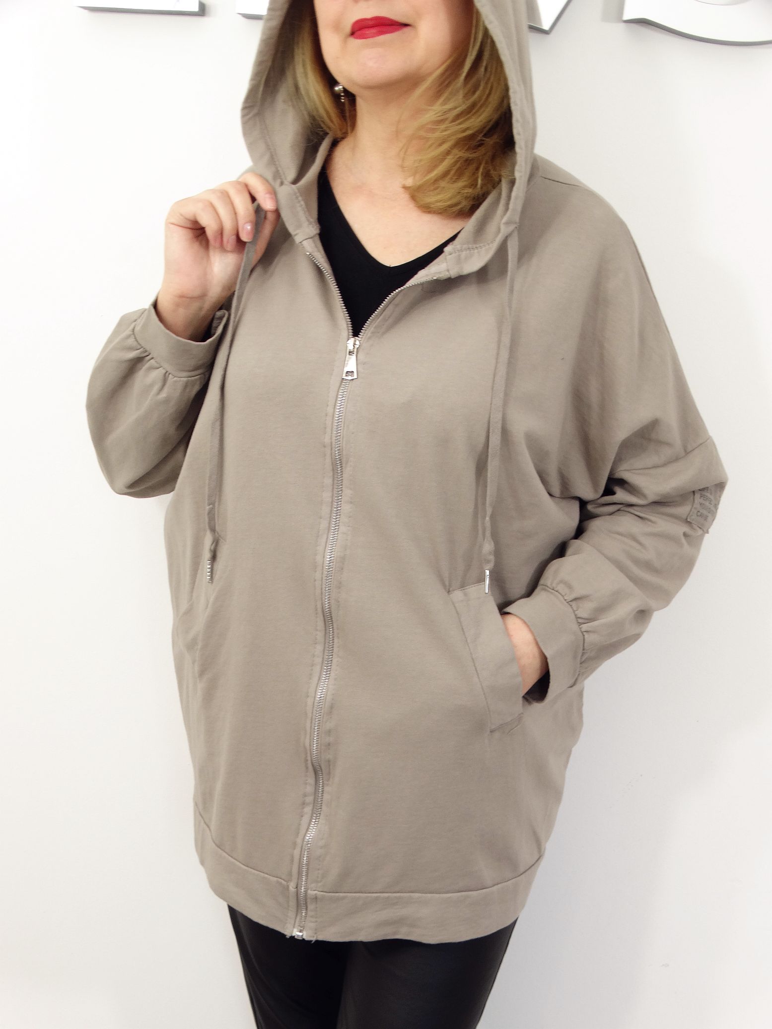 Bluza Damska Bawełniana Narzutka JOANNA PLUS SIZE od 50 do 58 beżowa - obrazek 7